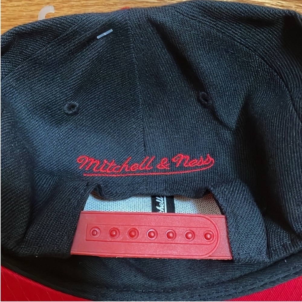Mitchell & Ness NBA Chicago Bulls SnapBack Cap Hat Unisex (Brand New) - Picture 5 of 8